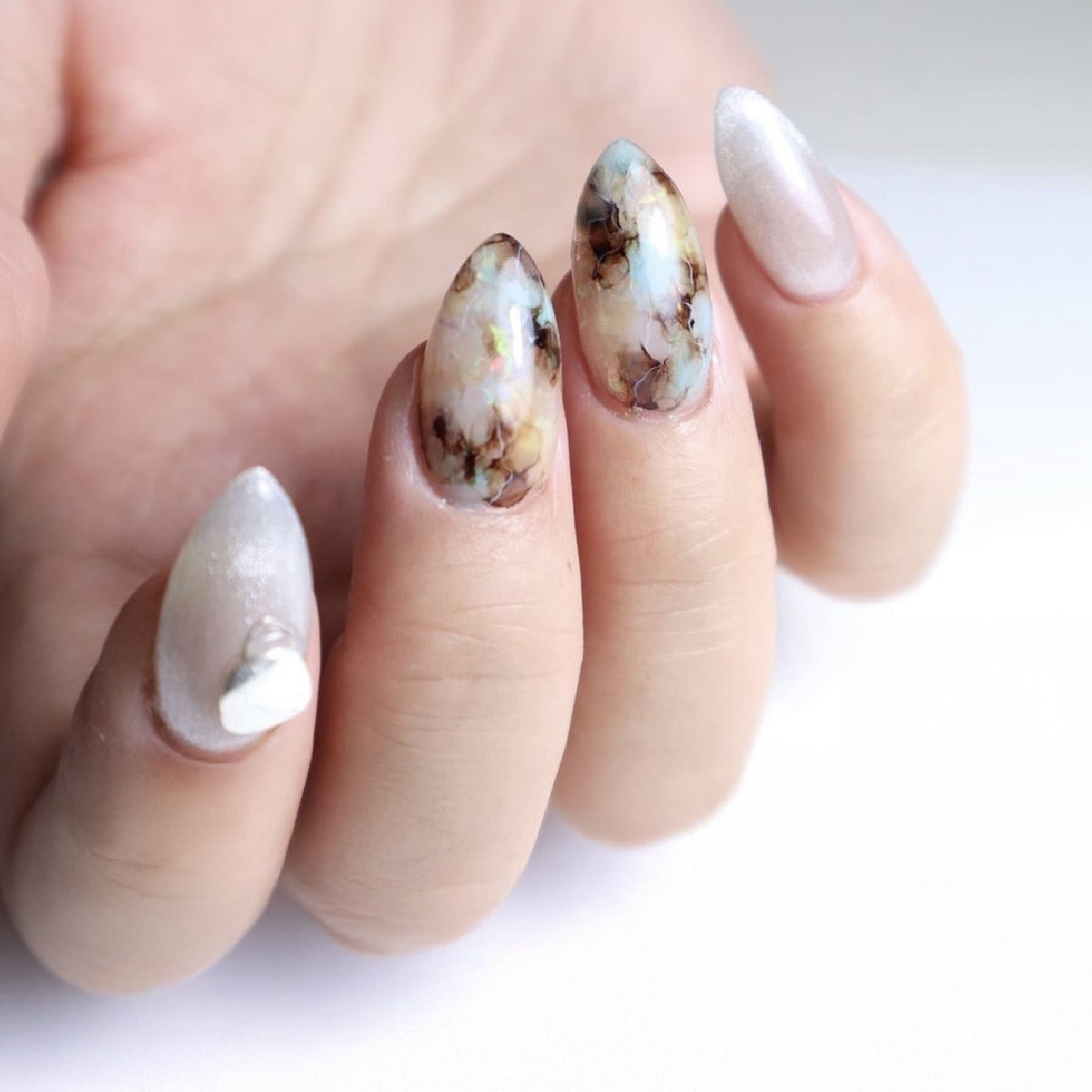 KOKOIST Gelip Almond Full Coverage Tips