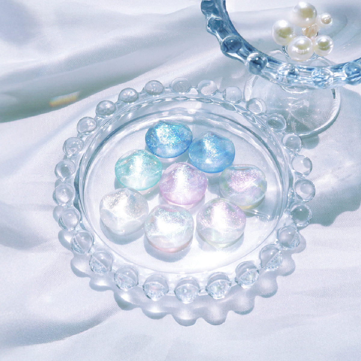 AQ Lunaris Collection