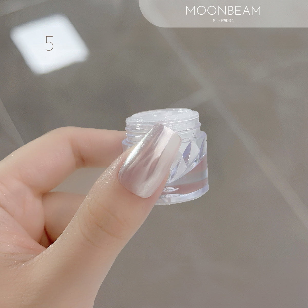 Nail Deco Moonlight Chrome Powder Listing in Moonbeam colour PWD05