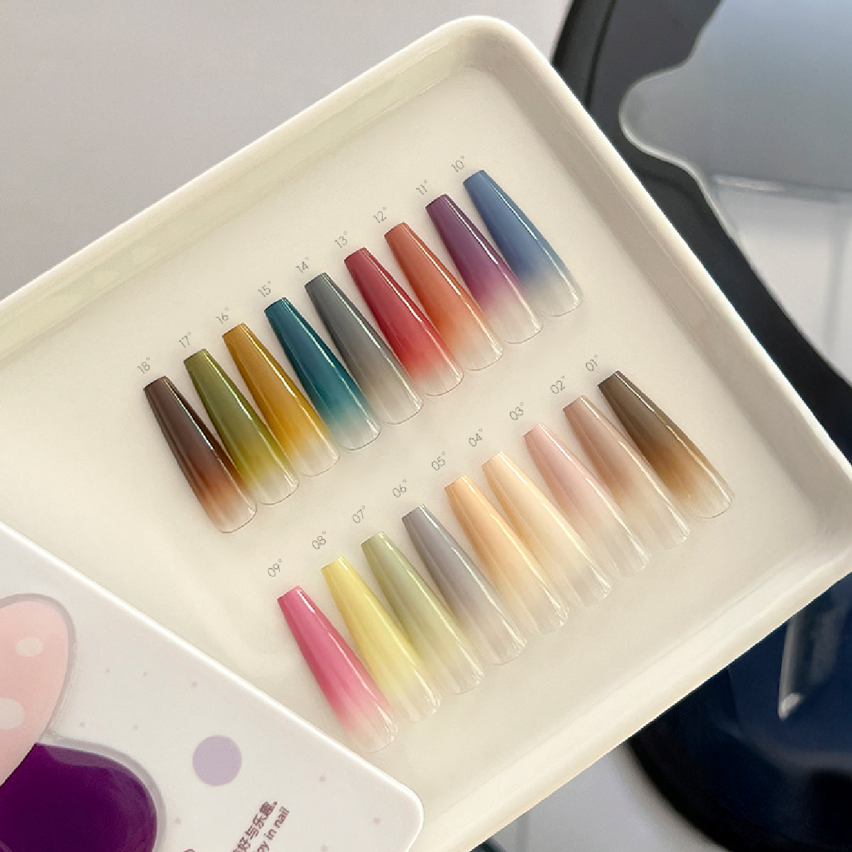 Nail & Yolly Morandi Patting Gel Palette / 18 Colours