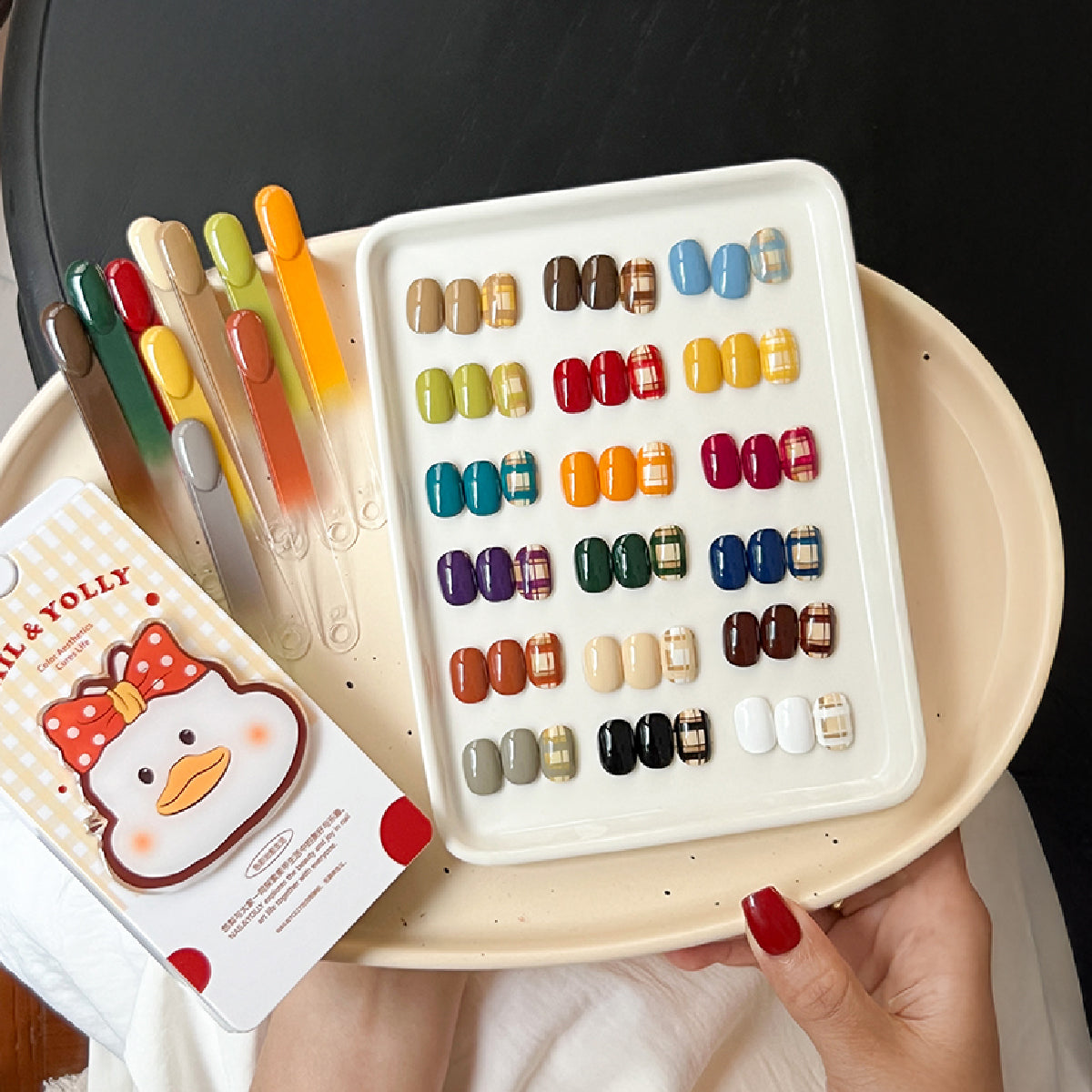 Nail & Yolly Retro Doodle Duck Drawing Gel Palette / 18 Colours