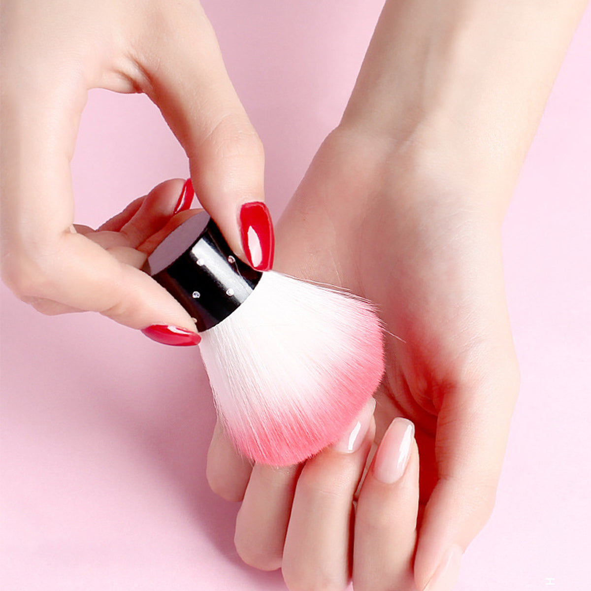 Nail Art Duster Brush Cover
