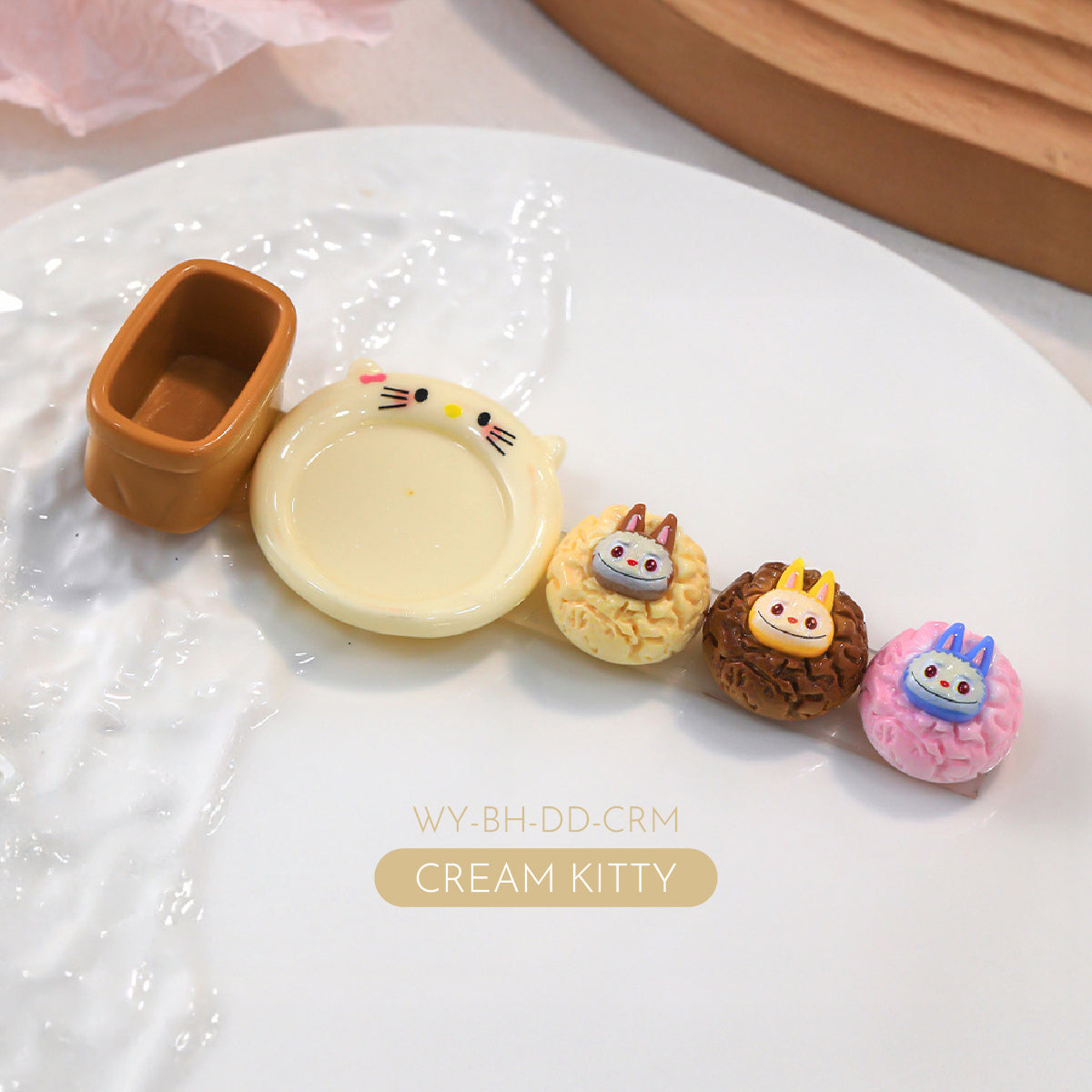 2-in-1 Nail Art Brush Holder and Dappen Dish