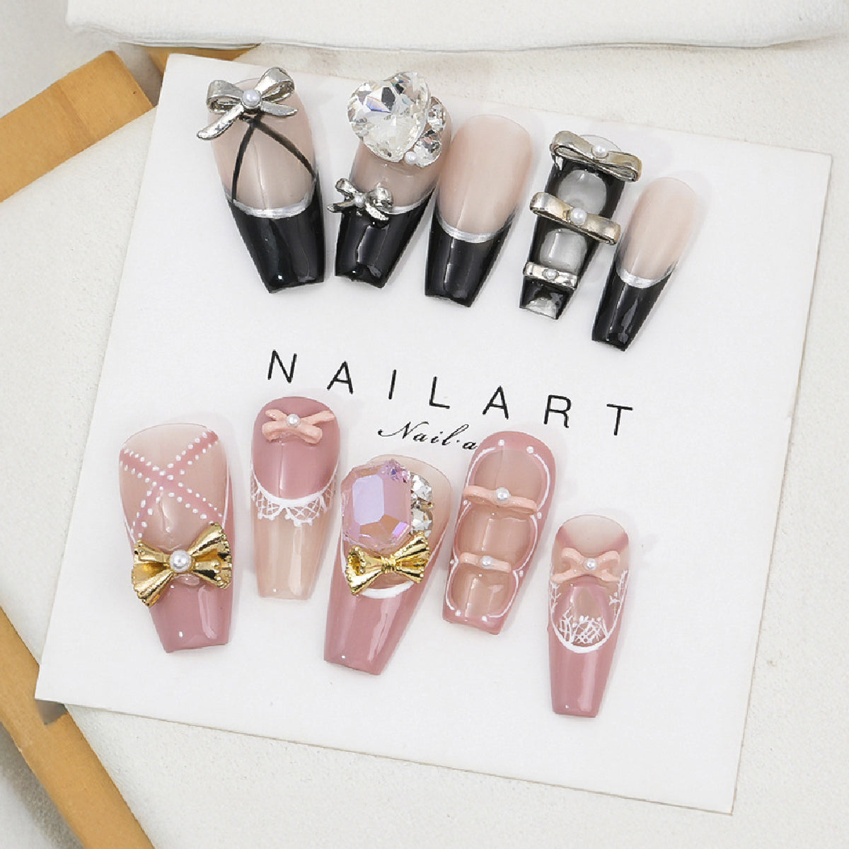 Ballet Bow Tie Charms / Pack of 5