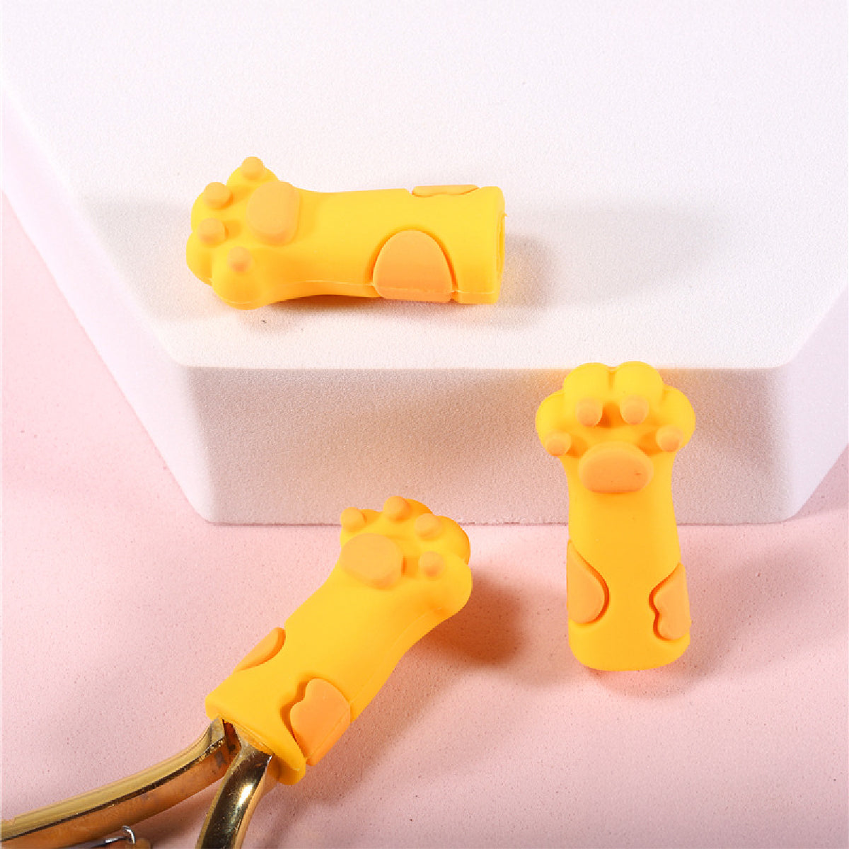 Cat Paw Cuticle Nipper Silicone Protective Cover /2pcs