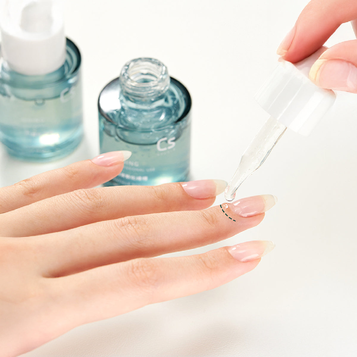 Moding Cuticle Softener