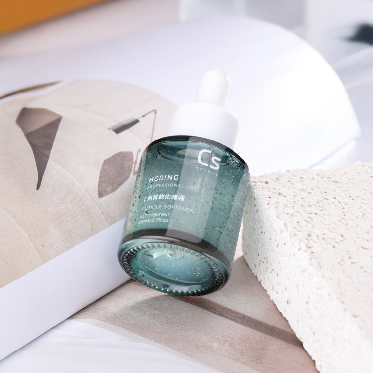 Moding Cuticle Softener