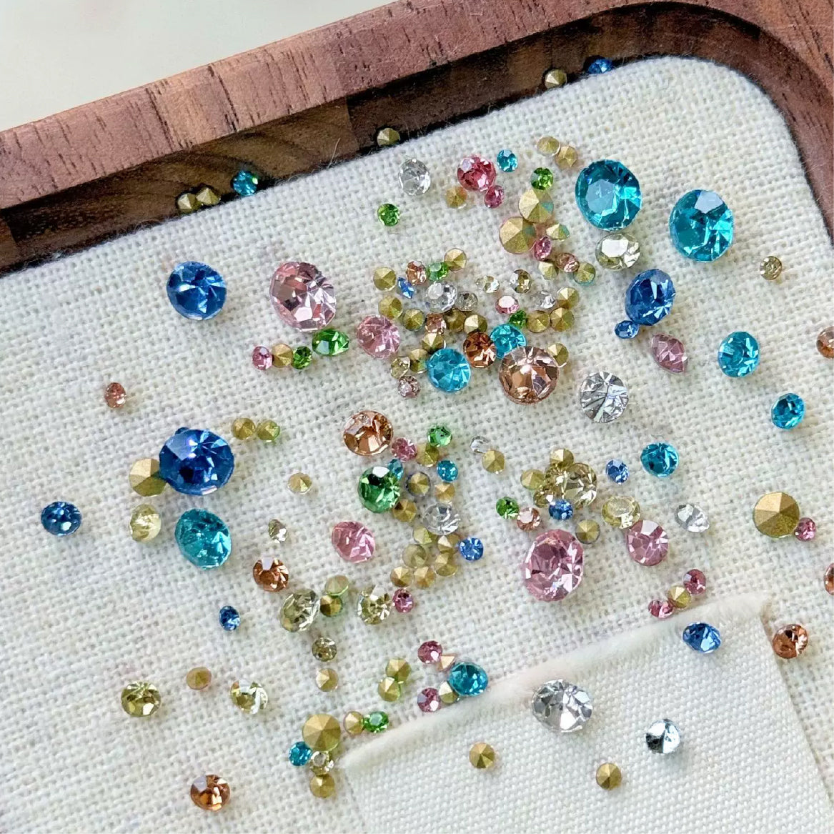 Pointed Back Gems Rhinestones Mix
