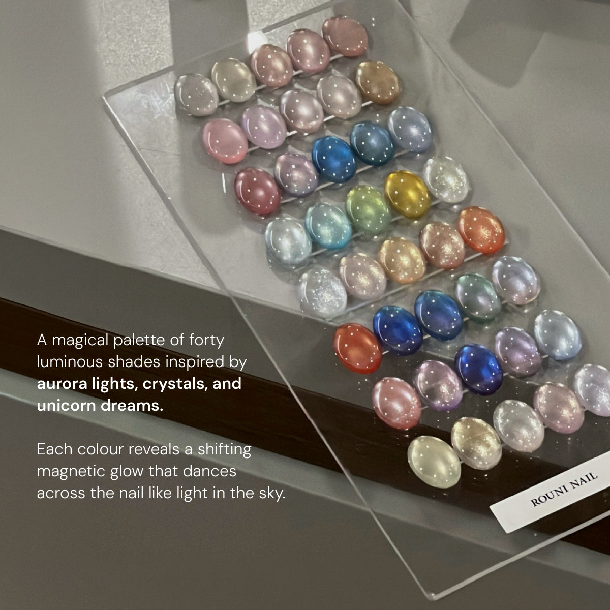 Rou Ni Unicorn Fantasy Magnetic Collection / 40 Colours
