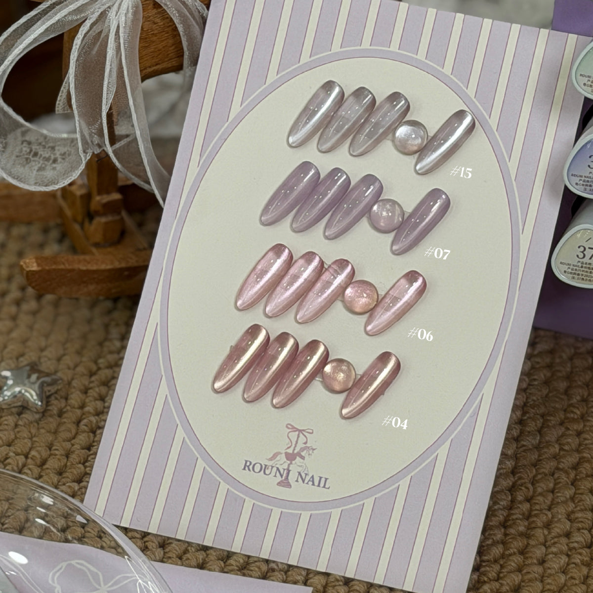 Rou Ni Unicorn Fantasy Magnetic Collection / 40 Colours