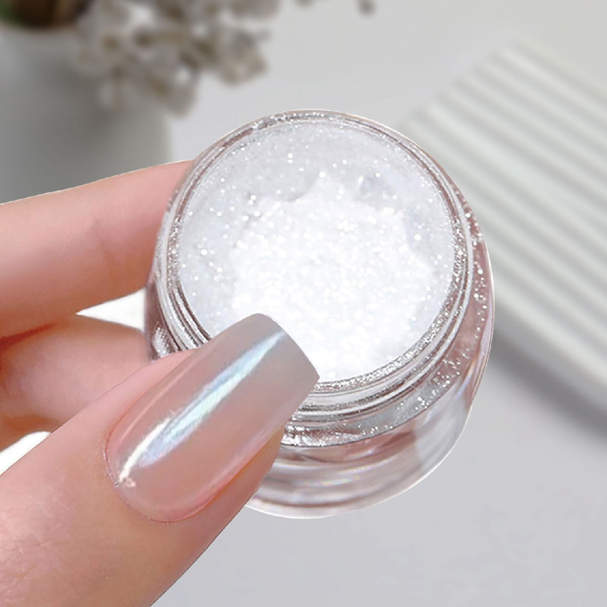 Universal Magic White Glazed Chrome Powder